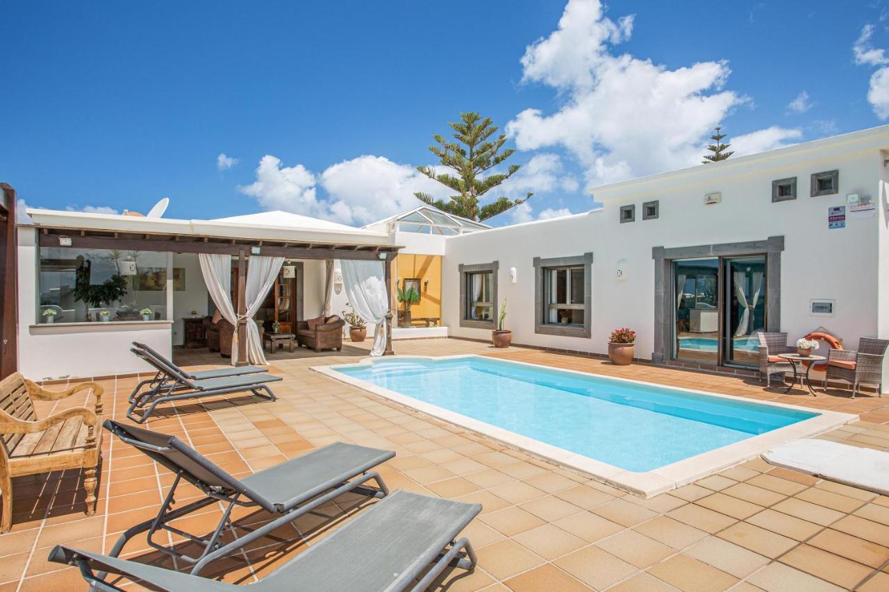 Villa Capricho Playa Blanca  Luaran gambar